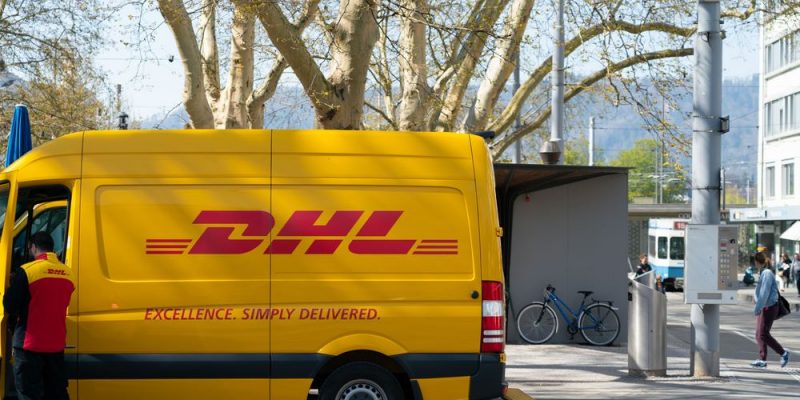 Anlita DHL för pålitliga leveranser